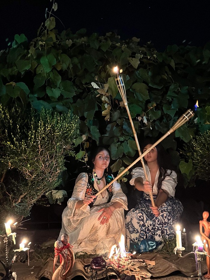 Bună tuturor! Sunt Samantha Melissa , dețin secretul celor mai puternice ritualuri de magie albă⚪️ descântece, licori etc. Aduc persoana iubita inapoi chiar si de peste hotare, dezleg cununii legate, scot argintul viu, vindec probleme in sanatate etc.📿 Eu cu harul si puterea mea am rezolvat nenumărate cazuri! pot sa rezolv orice fel de problema garantat!  Apelați cu încredere: +40729490552 ☎️ !🎴🔮 ⚜️ ⚜️Tik tok: Samanthamelissa01  Hello everyone! I'm Samantha Melissa, I hold the secret of the most powerful white magic rituals⚪️ charms, liquors, etc. I bring the loved one back even from abroad, untie tied wedding rings, remove quicksilver, cure health problems, etc.📿 I have solved countless cases with my grace and strength! I can solve any kind of problem guaranteed! Call with confidence: +40729490552 ☎️ !🎴🔮 ⚜️Instagram: Samantha Melissa ⚜️Tik tok: Samanthamelissa01